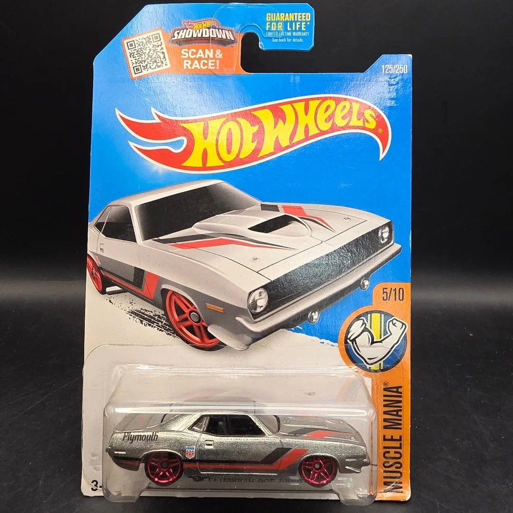 Hot Wheels '70 Plymouth AAR Cuda 2016 Muscle Mania 1:64 Silver Diecast Car